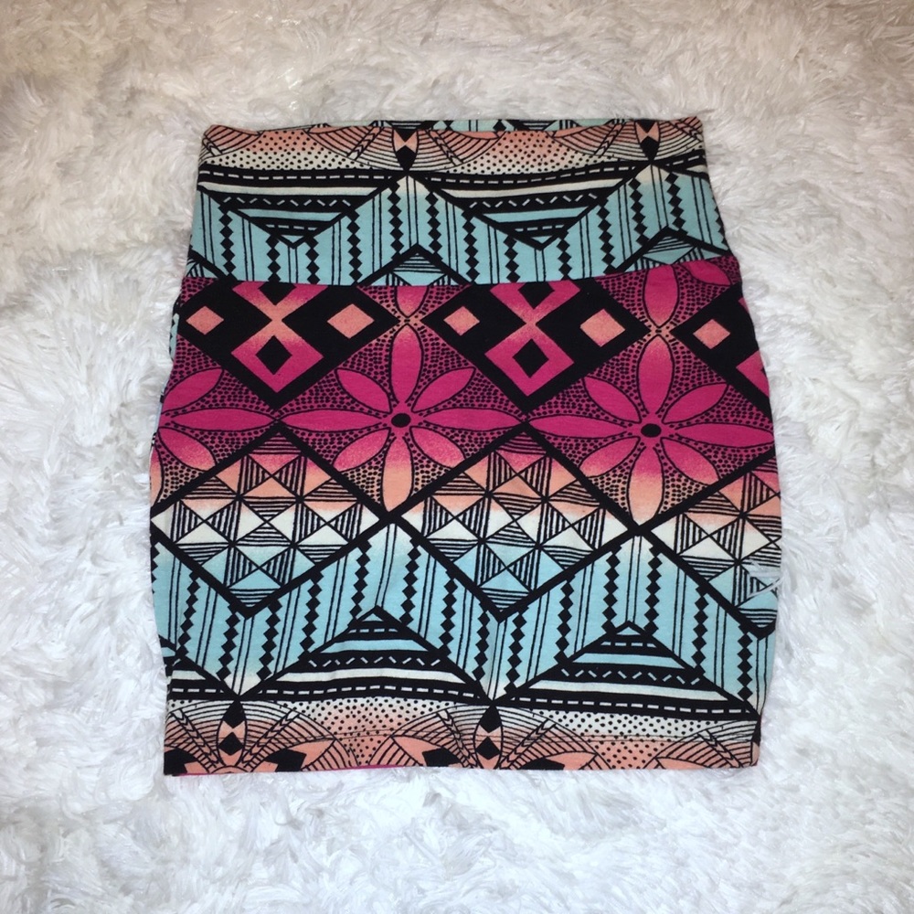 Colorful Patterned Body Con Mini Skirt